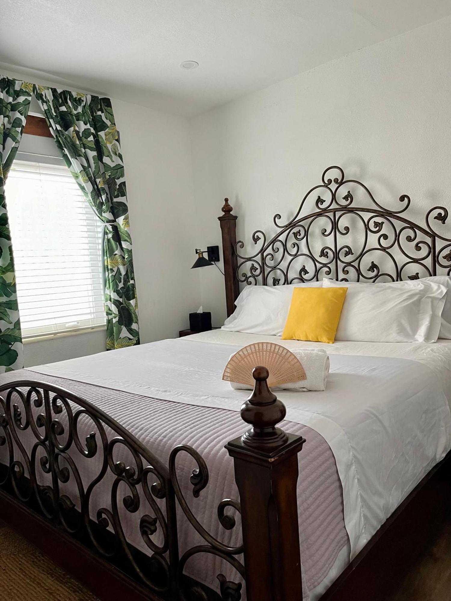 Stunning Little Havana Suites Close To Airport, Calle Ocho, Brickell, Wynwood And The Beaches - Free Parking Miami Eksteriør billede