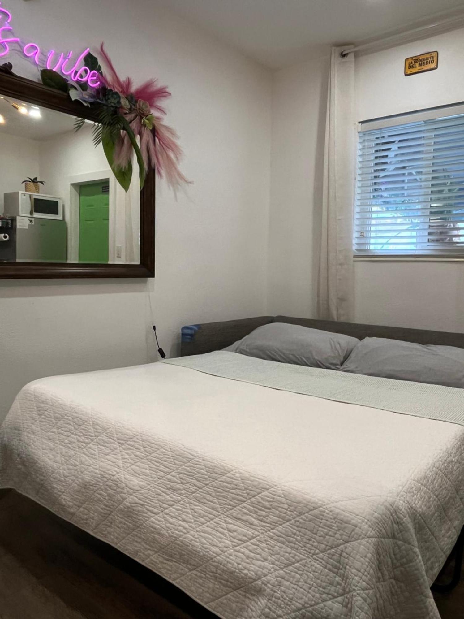 Stunning Little Havana Suites Close To Airport, Calle Ocho, Brickell, Wynwood And The Beaches - Free Parking Miami Eksteriør billede
